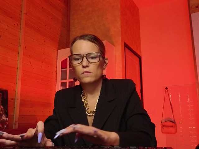 Preview of findom_lady_shine