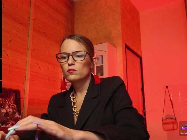 sweeteve050's BongaCams show and profile