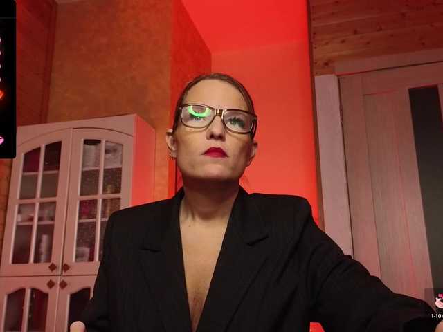 sweeteve050's BongaCams show and profile