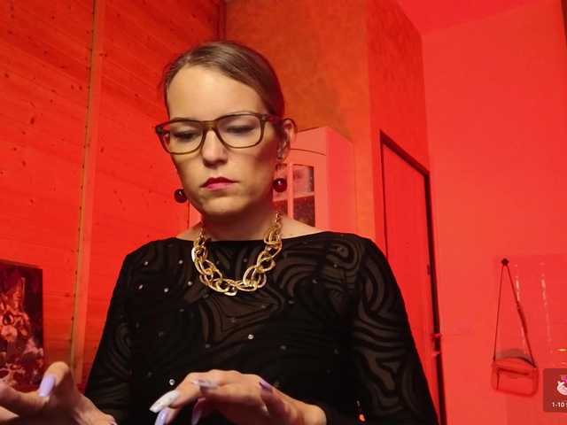 sweeteve050's BongaCams show and profile