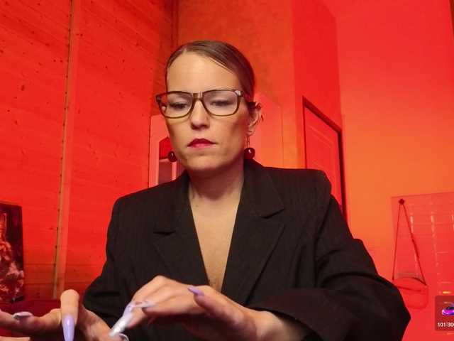 sweeteve050's BongaCams show and profile