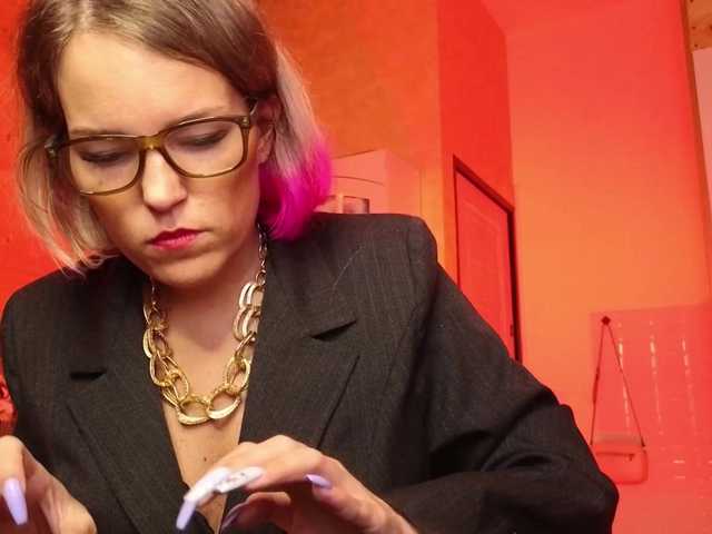 Preview of findom_lady_shine