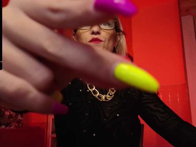 sweeteve050's BongaCams show and profile