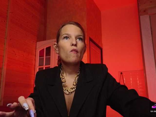 sweeteve050's BongaCams show and profile