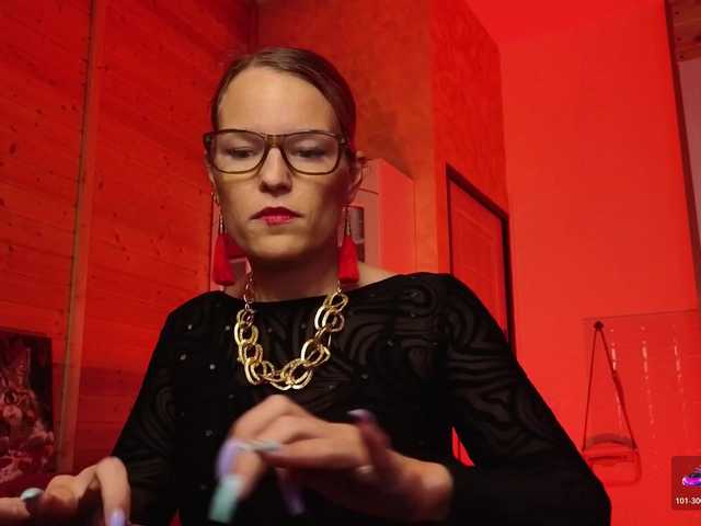 sweeteve050's BongaCams show and profile