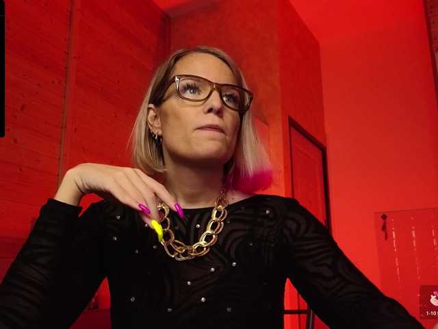 Preview of findom_lady_shine