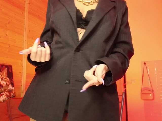 sweeteve050's BongaCams show and profile