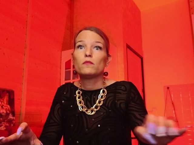 sweeteve050's BongaCams show and profile