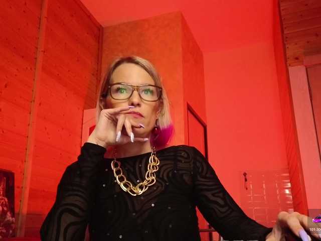 Preview of findom_lady_shine