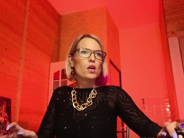 sweeteve050's BongaCams show and profile