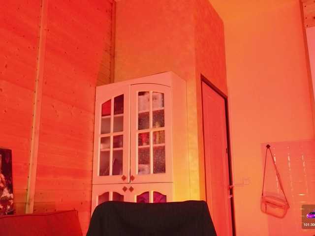 sweeteve050's BongaCams show and profile