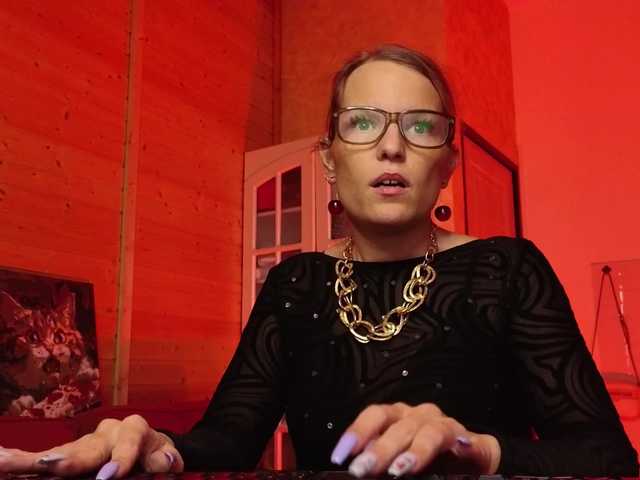 Preview of findom_lady_shine