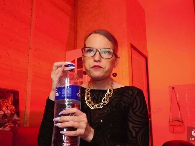 sweeteve050's BongaCams show and profile