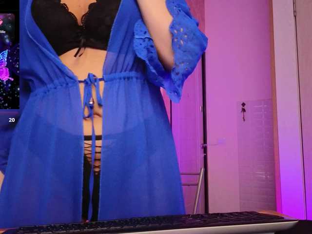 Findom_Lady_Shine webcam