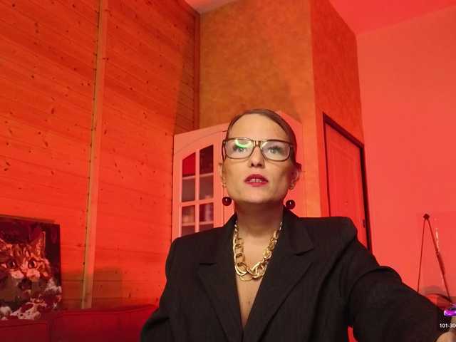 sweeteve050 live cam profile