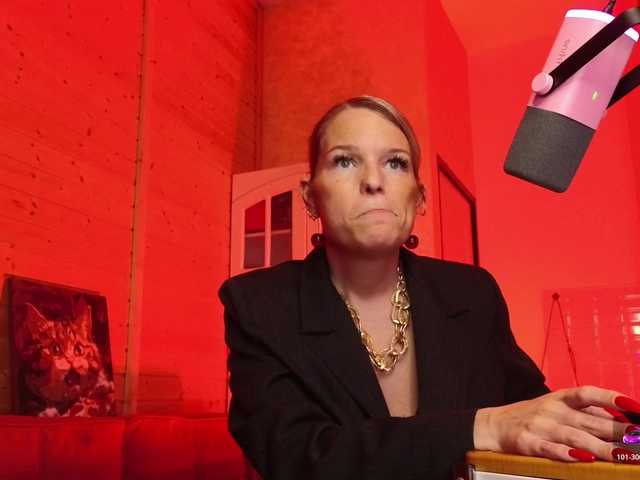 sweeteve050's BongaCams show and profile