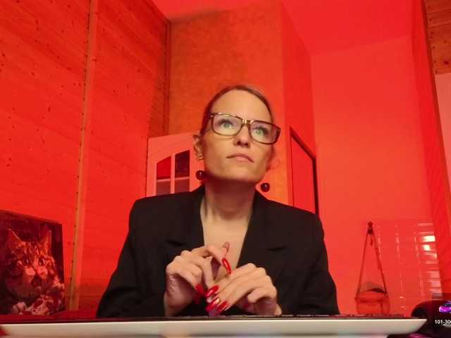 sweeteve050's BongaCams show and profile