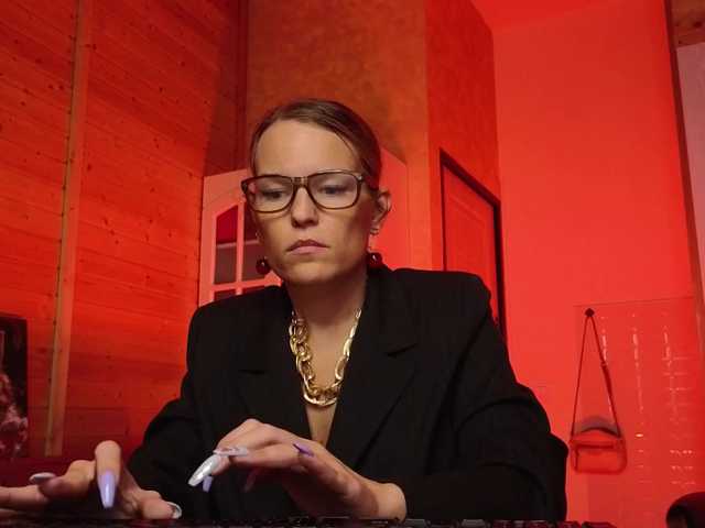 Preview of findom_lady_shine