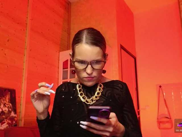 sweeteve050's BongaCams show and profile