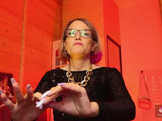 sweeteve050's BongaCams show and profile