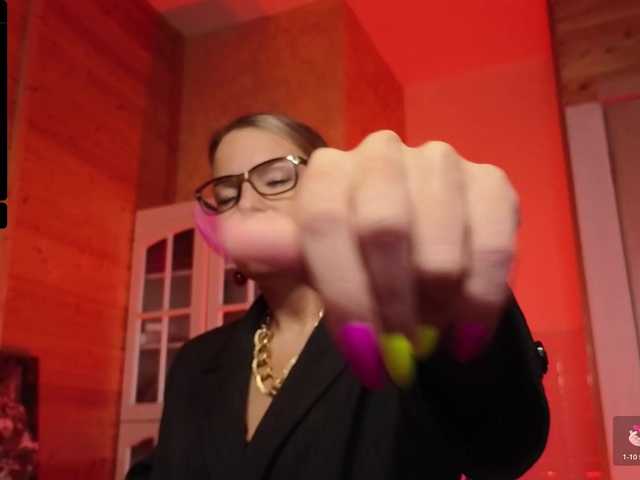 sweeteve050's BongaCams show and profile