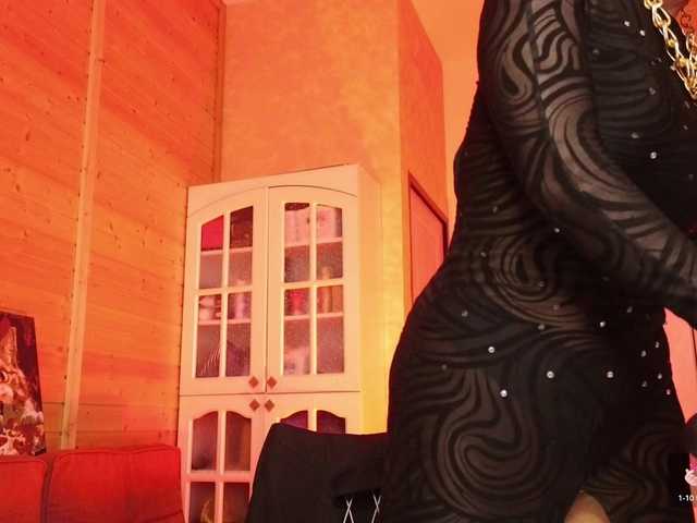 sweeteve050's BongaCams show and profile