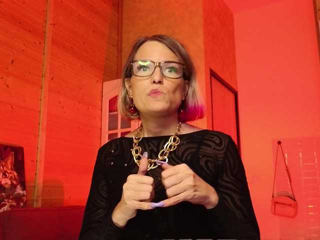 Preview of findom_lady_shine