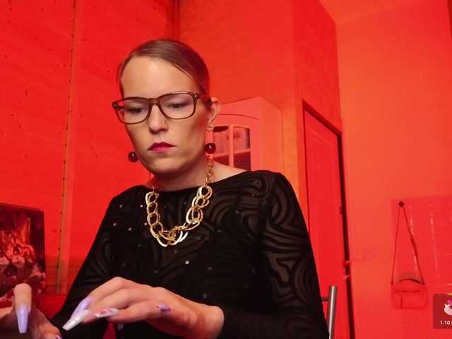 sweeteve050's BongaCams show and profile