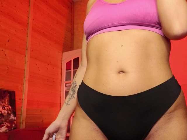 sweeteve050's BongaCams show and profile