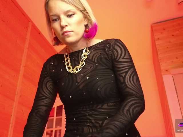 sweeteve050's BongaCams show and profile