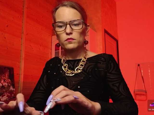 Preview of findom_lady_shine