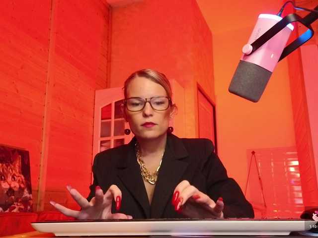 sweeteve050's BongaCams show and profile