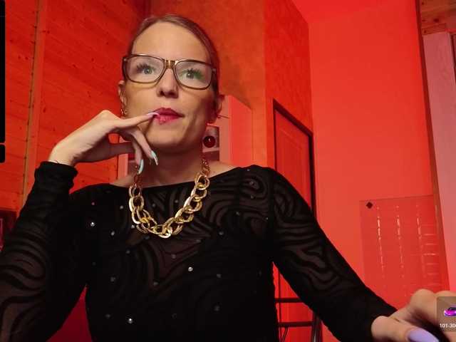 sweeteve050's BongaCams show and profile