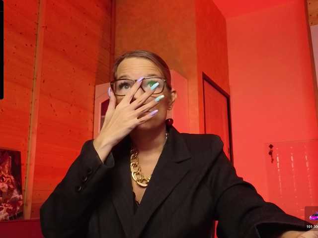 sweeteve050's BongaCams show and profile