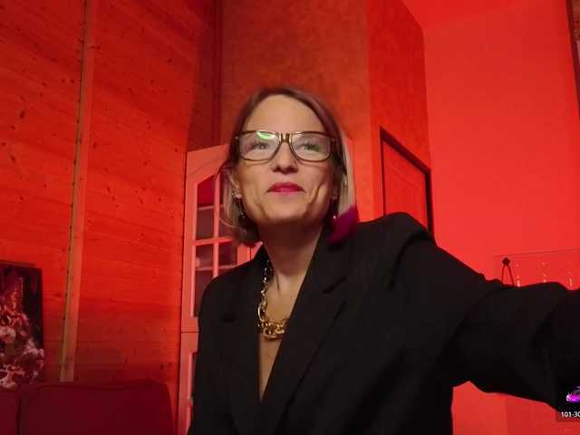 Preview of findom_lady_shine