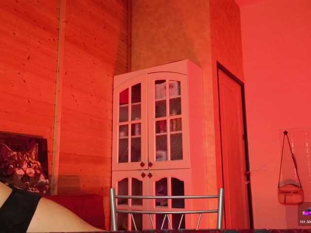 sweeteve050's BongaCams show and profile