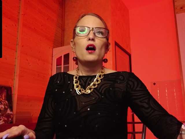 sweeteve050's BongaCams show and profile