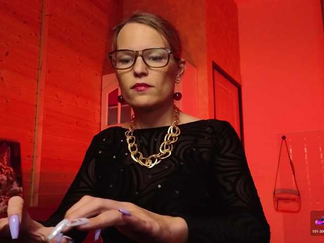 Preview of findom_lady_shine