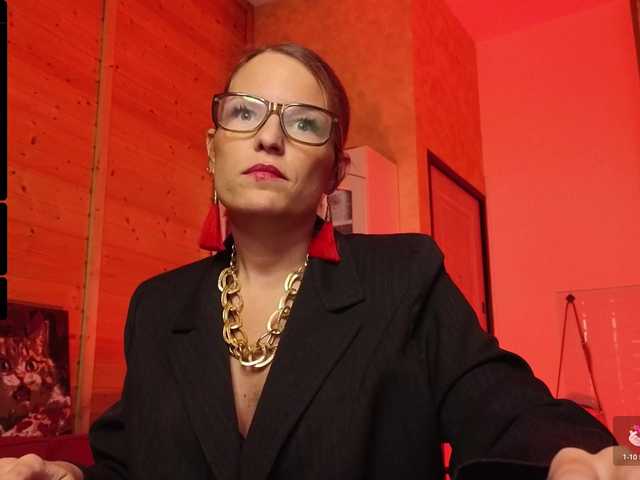 sweeteve050's BongaCams show and profile