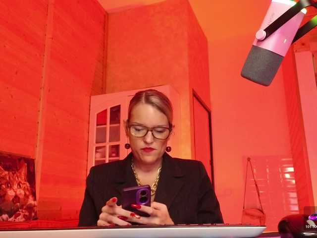 sweeteve050's BongaCams show and profile