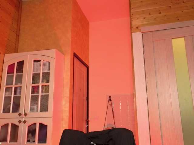 sweeteve050's BongaCams show and profile