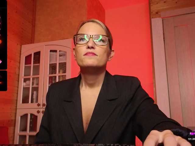 sweeteve050's BongaCams show and profile