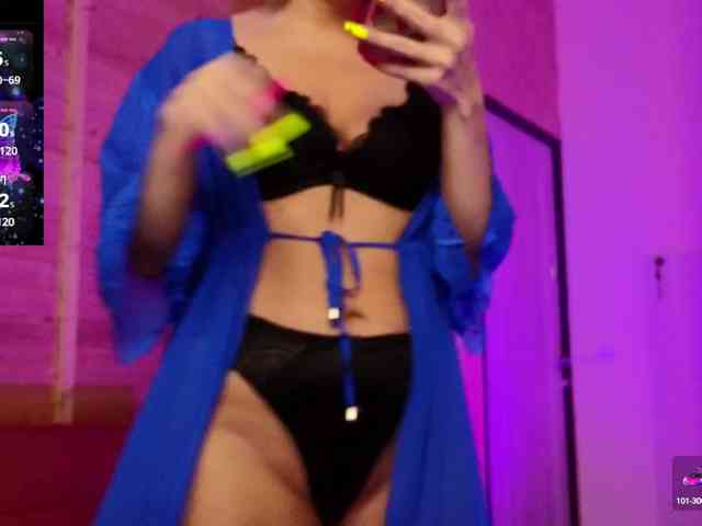 Findom_Lady_Shine webcam