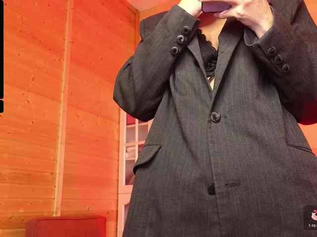 Findom_Lady_Shine webcam