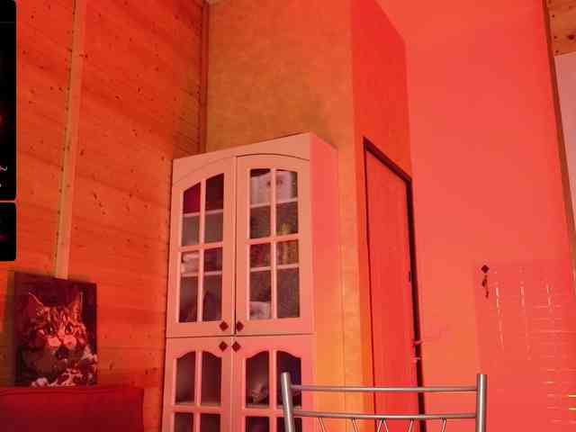 Findom_Lady_Shine webcam