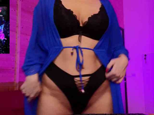Findom_Lady_Shine webcam