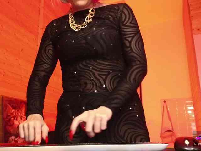 Findom_Lady_Shine webcam