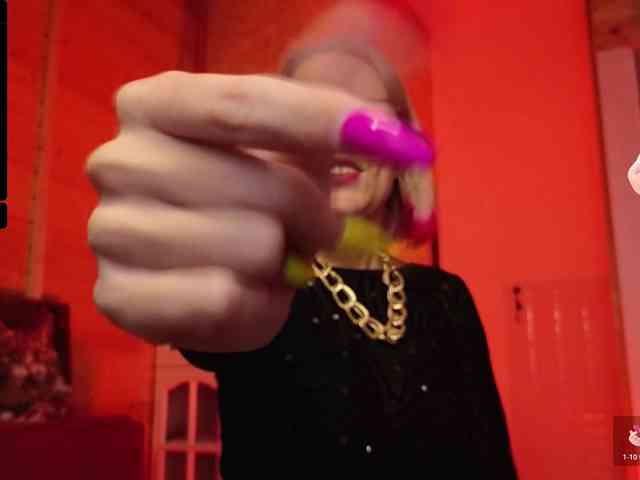 Findom_Lady_Shine webcam