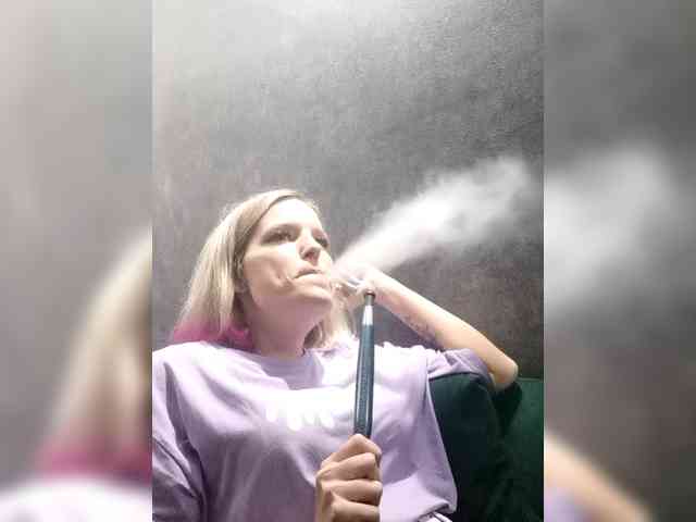 Findom_Lady_Shine webcam