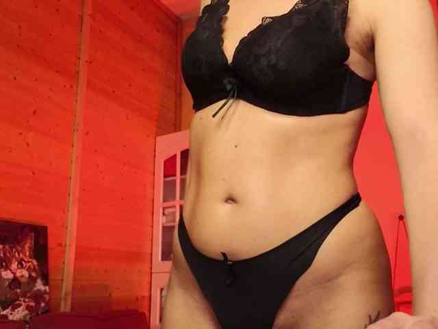 Findom_Lady_Shine webcam